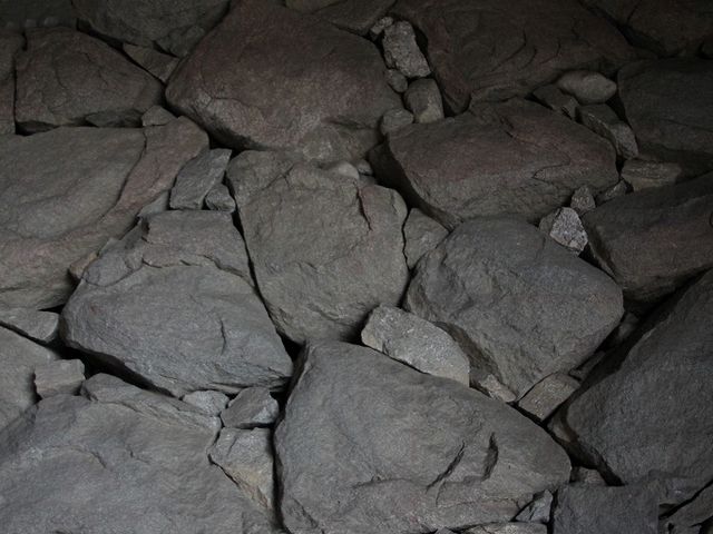 門の内部の石垣。_佐賀城鯱の門及び続櫓