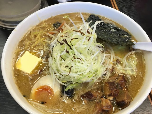 バタートッピングしてます_小林屋 平塚四之宮店
