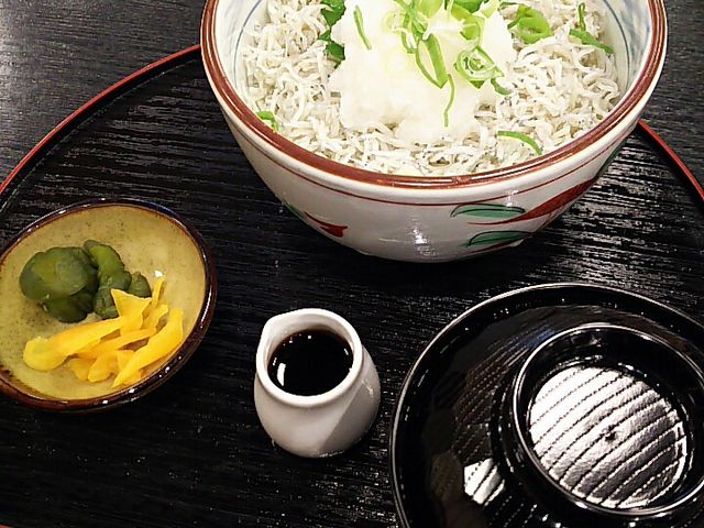 しらす丼_鳥羽一番街味佐々