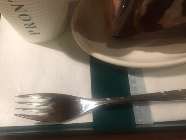 ロールケーキです。_プロント 上野しのばず口店