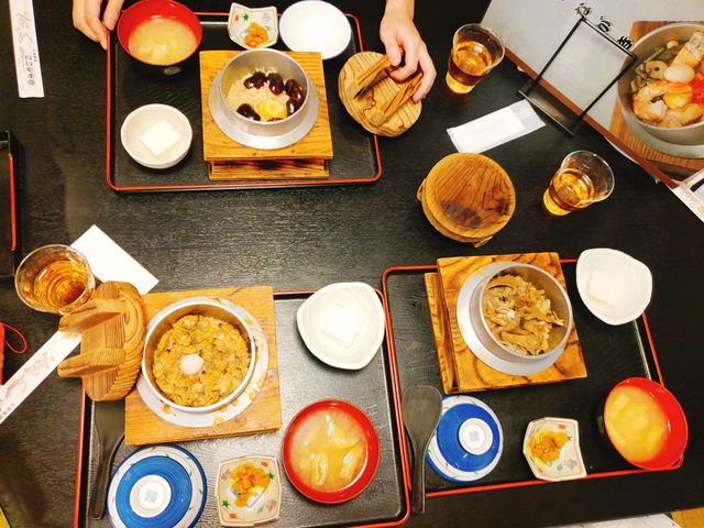 menu多彩です!定番鶏釜飯も ウマイ!_いいやま亭