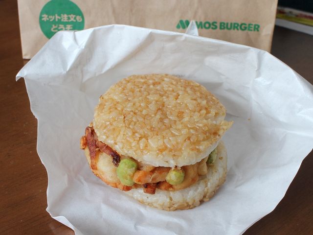 ライスバーガー海鮮かき揚げ_モスバーガー旭川永山環状通り店(MOS BURGER)