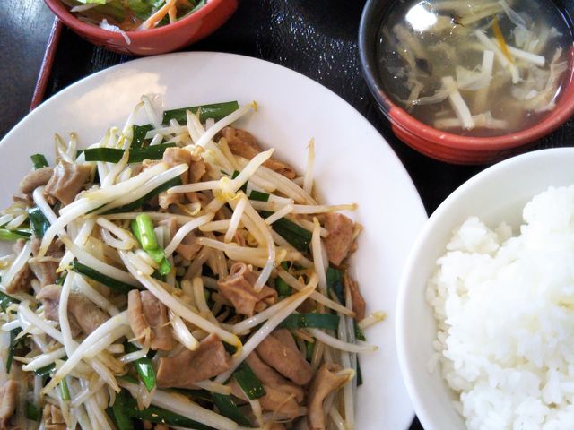 にらホルモン定食_中華料理 醉拳