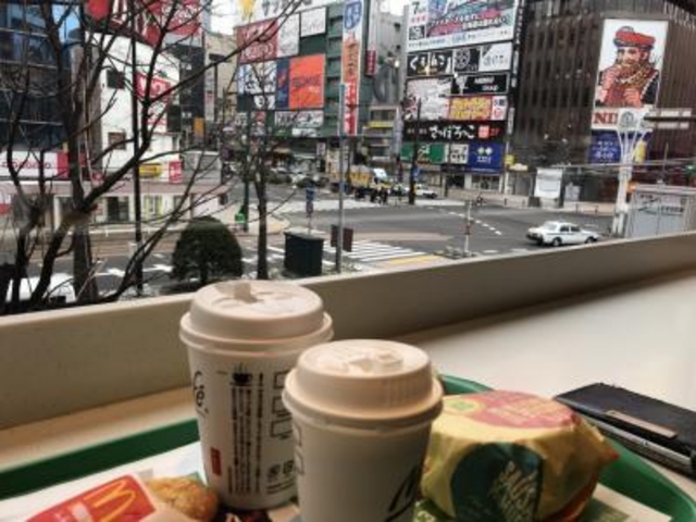 朝マック_マクドナルド札幌すすきの店