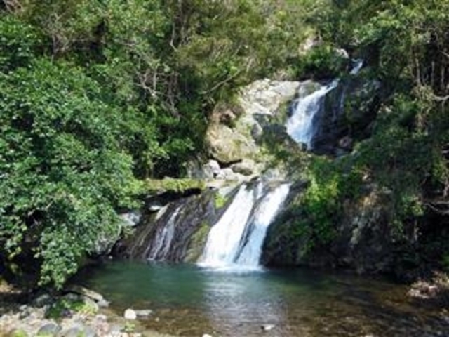 「アランガチの滝」(奄美大島 宇検村)_アランガチの滝