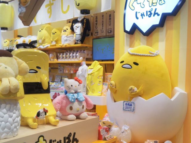ハローキティージャパン ダイバーシティ東京プラザ店_ハローキティージャパン ダイバーシティ東京プラザ店