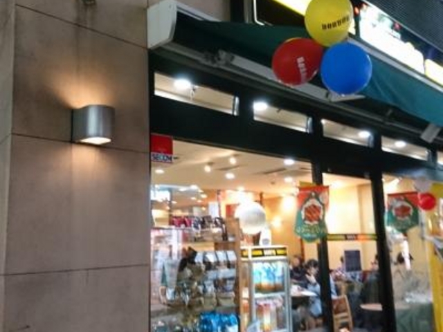 外観_ドトールコーヒーショップ北千住東口店