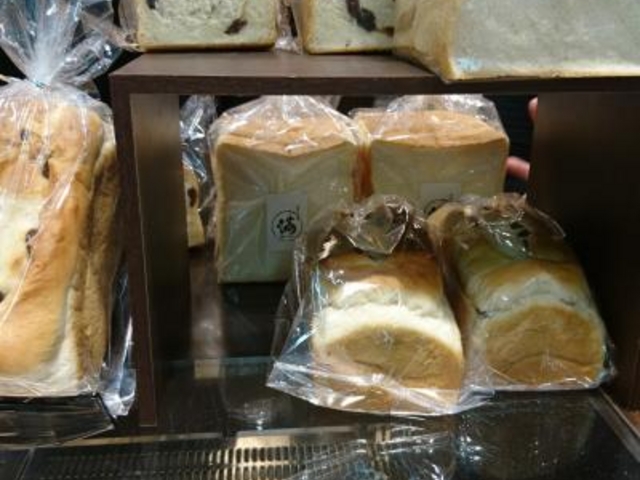 商品_小麦と酵母 満 ecute日暮里店