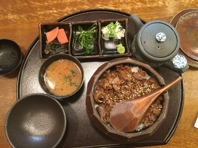 飛騨牛まぶし_匠家 安川店
