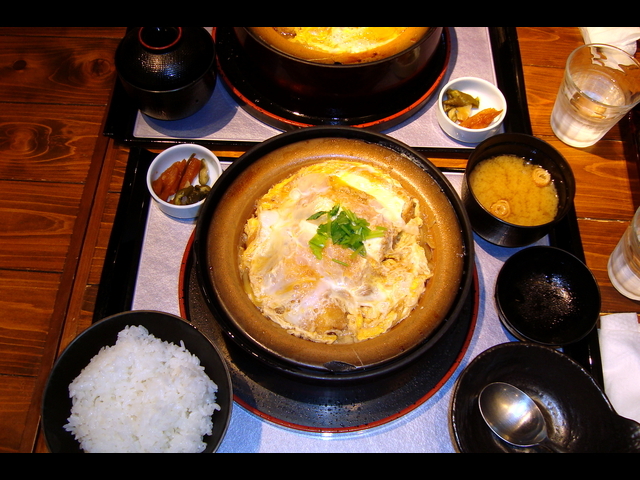 けっこうボリュームあり_田むら銀かつ亭 ハルネ 小田原店