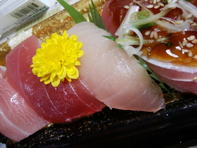 まぐろづくし(大トロ入り)_寿司御殿大仁