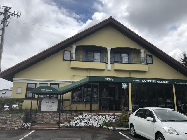 店外観_プティ・マルミット