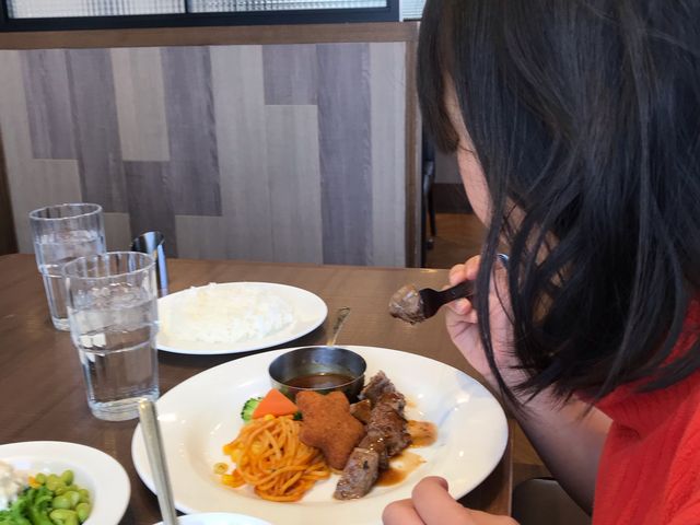娘もステーキ_フォルクス 黒崎店