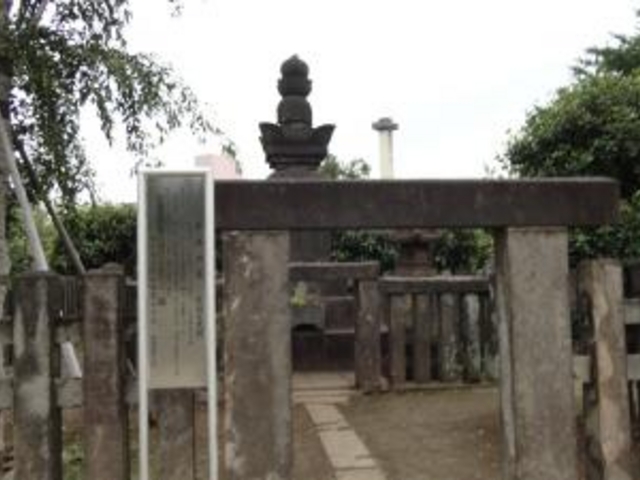 立派なお墓です_千姫の墓