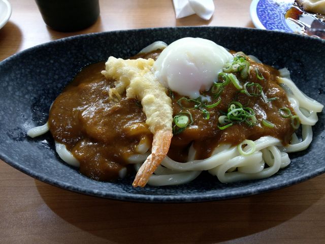 シャリカレーうどん_くら寿司 大阪鶴見店