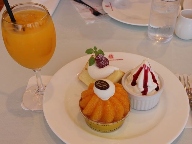 ケーキセット_北菓楼 砂川本店
