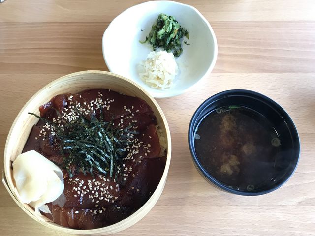 まぐろの手こね寿司_海老丸