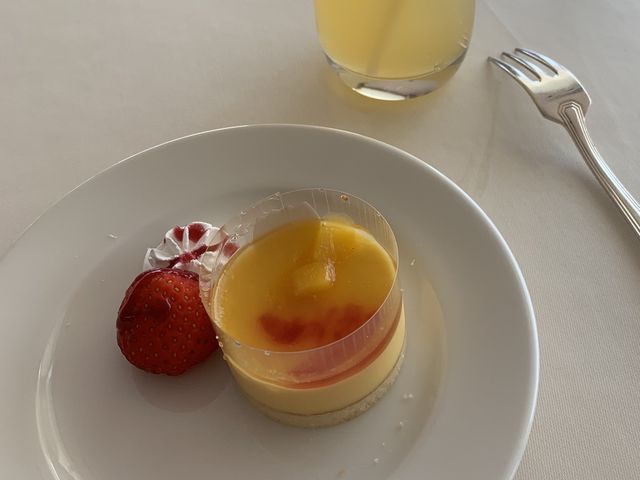ドルフィン