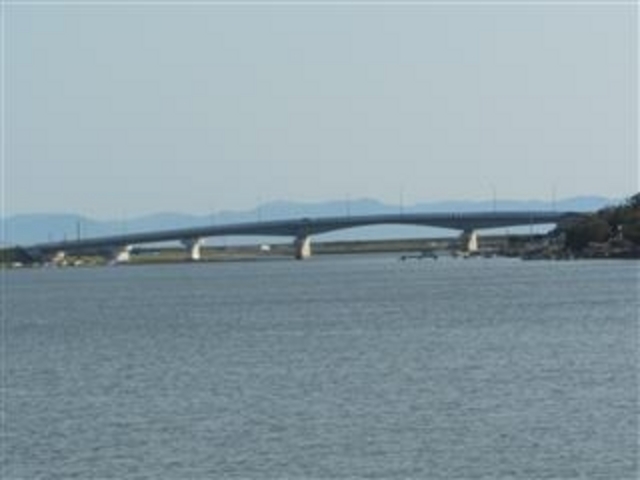 「十三湖と十三湖大橋」_十三湖