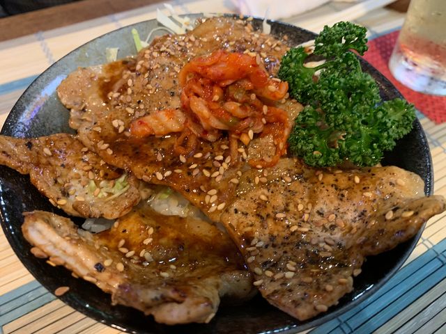 期間限定 ぶた丼、かなり美味しい!_アンリ