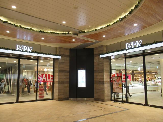3階(JR千葉駅中央改札階)の出入口_ペリエ千葉