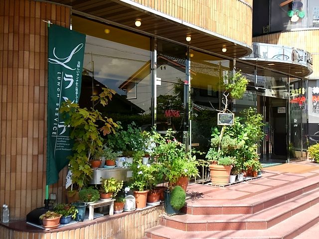 店舗外観_アベニュー