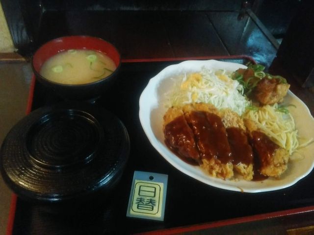 昼定食をオーダー_ぢどり家 本町店