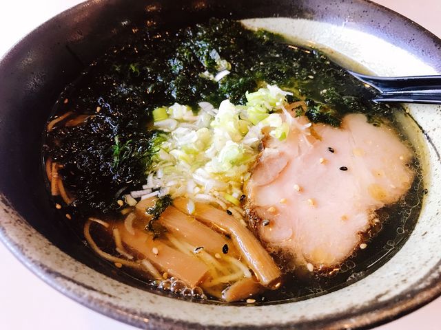 塩ラーメン_一品香