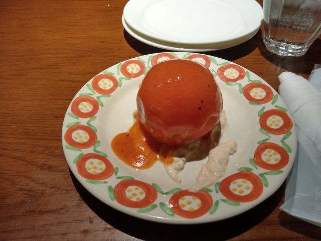 トマトサラダ_阪急うめだ本店 グリルキャピタル東洋亭