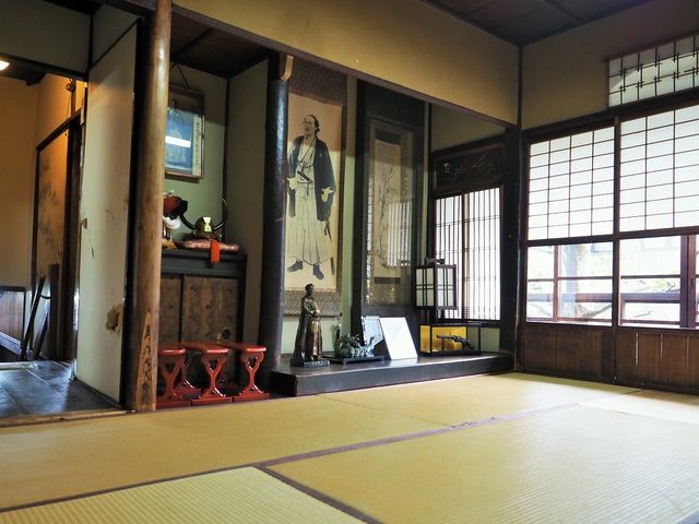 梅ノ間はその当時、龍馬が愛用した部屋_寺田屋