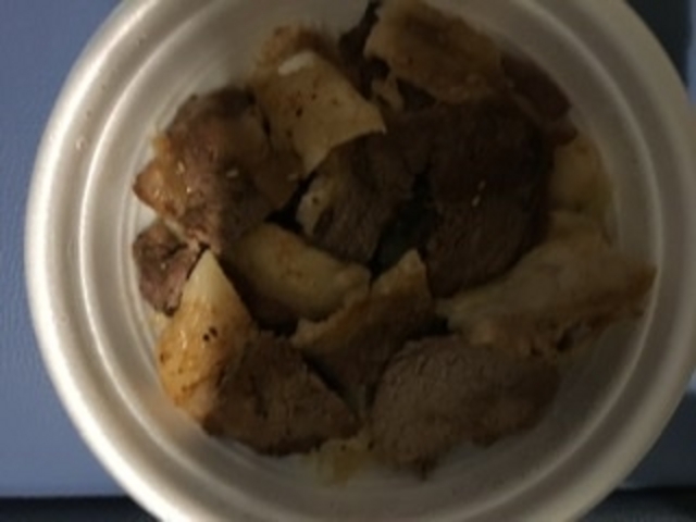 白い部分、玉ねぎではなく、脂。_伊江牛 新社屋店