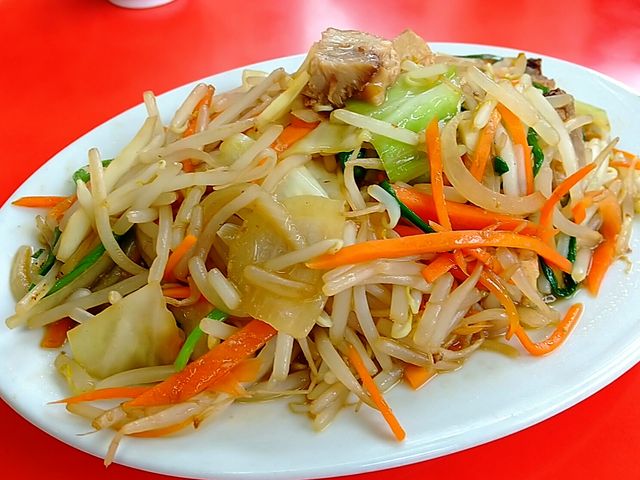 ランチサービスのライスは野菜炒め単品で食べるのが良い_くるまやラーメン