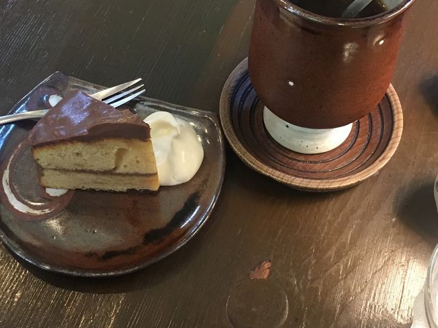 ケーキセットはホットのみです。_丸山珈琲・軽井沢本店