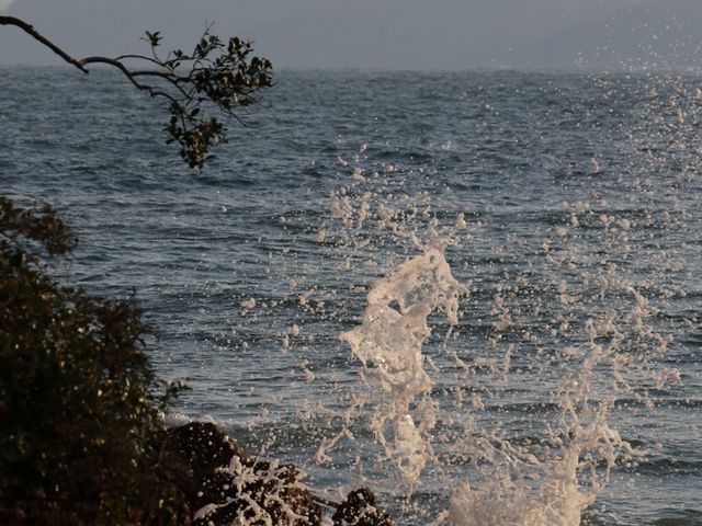 波しぶき。_蒲井海岸