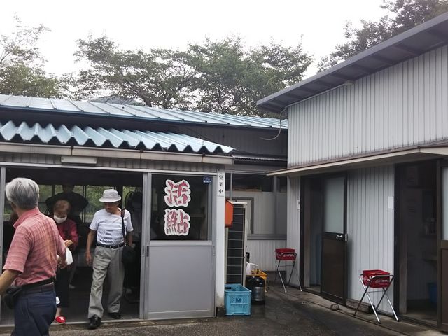 店出入り口_アユ料理のひらい