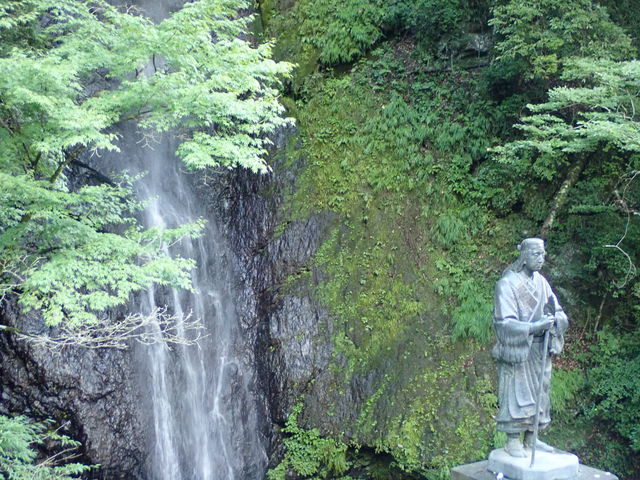 羽衣白糸の滝