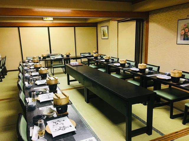 イステーブルの個室あり。その他個室多数あり_味の店スズラン