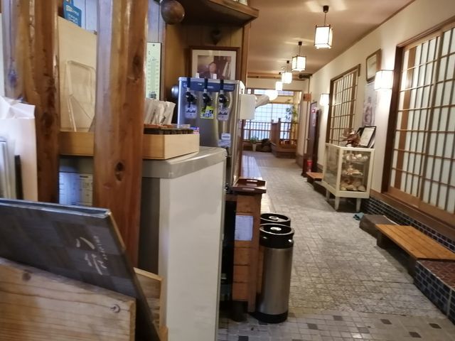 店内_八作