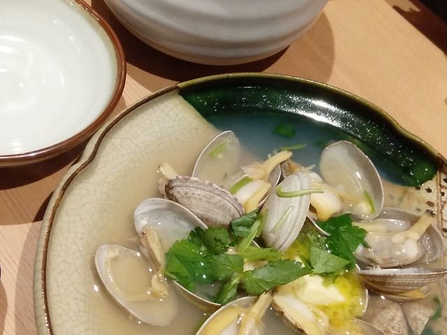 大粒あさりの酒バター蒸し・850円_本格板前居酒屋 お魚総本家 アスティ静岡店
