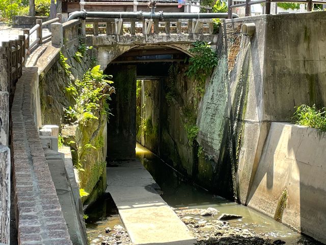 堀川の中間唐戸_堀川の中間唐戸
