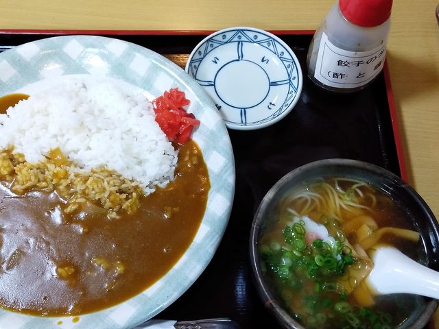 カレー・ミニラーメン・餃子4個_白楽天