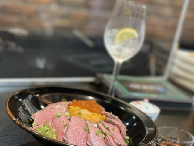 ローストビーフ丼。柔らかくて、とっても美味しいです。_Re tAKe リテイク
