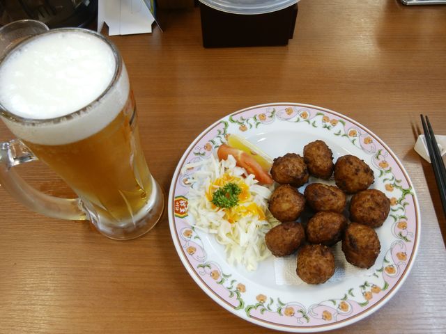 「肉団子の唐揚」です。東京では食べることができません。_餃子の王将 八丁堀アサヒビール館店