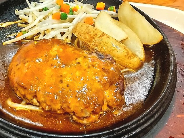 デミグラスソースハンバーグ_テキサスキングステーキ イオンモール和歌山店