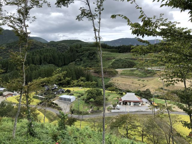 コーヒーを飲みながらゆったり。_梨狩産直 佐々木農園