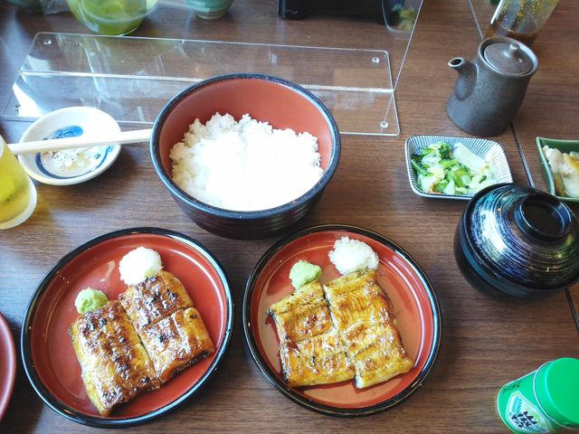やなぶし丼_観光荘