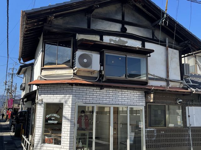 お店の外観_Tee.