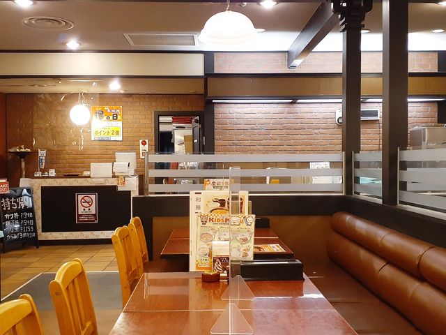 店内の様子_得得 名張店