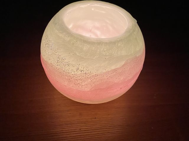 キャンドルを灯してみたらこんな感じに出来ました。_庭カフェ