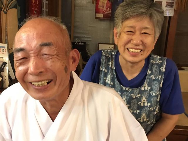 仲睦まじい夫婦が営んでます!_寿し和可奈